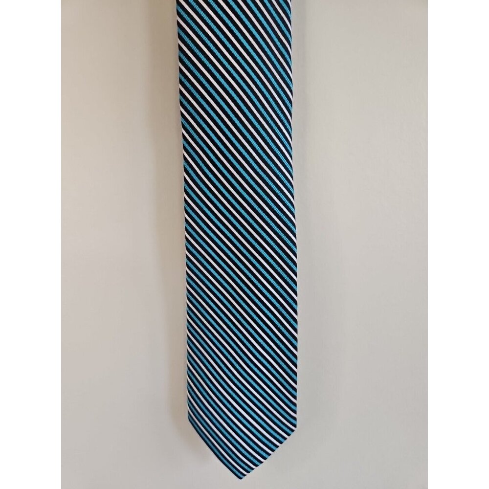 Billy London Light Blue/White Stripe Pattern Neck Tie, Narrow, 100% Polyester